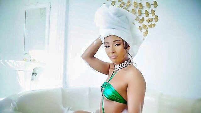 hot music, rose, music clip - rubirubirubi rose music clip