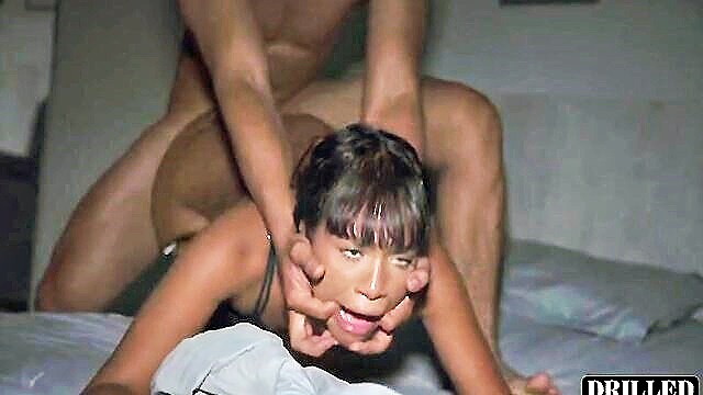 amateur, sex, sluts - black tramp gets huge cum shot