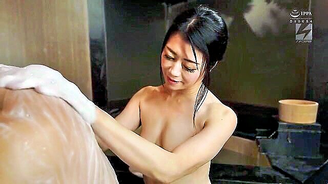 Cream - creampied pie with big boobs