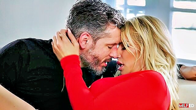 Rachael Cavalli - rockbosss hot stepmom gets fucked hard by her stepson Ts