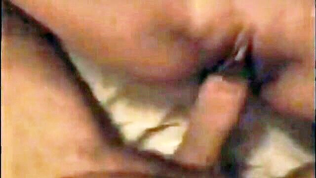 amateur swedish girl rides cock and gets facial in hd video : svenskslampa