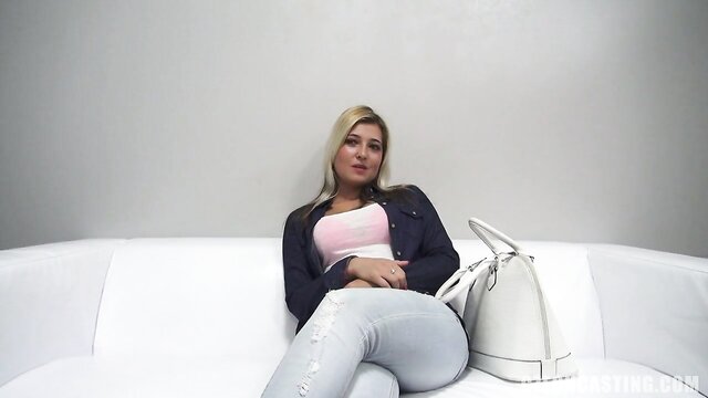 blonde amateur with big ass rides big cock in anal scene : ama