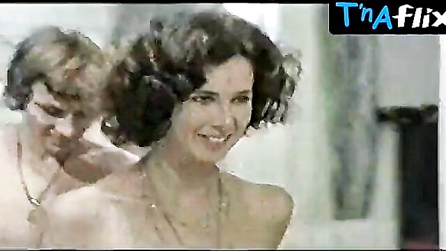 Dayle Haddon - dayle haddons impressive breasts and buttocks in la supplente epowlowski