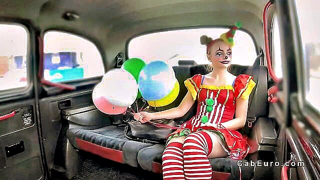cheated girlfriend bangs in fake taxi for : Fake Taxi