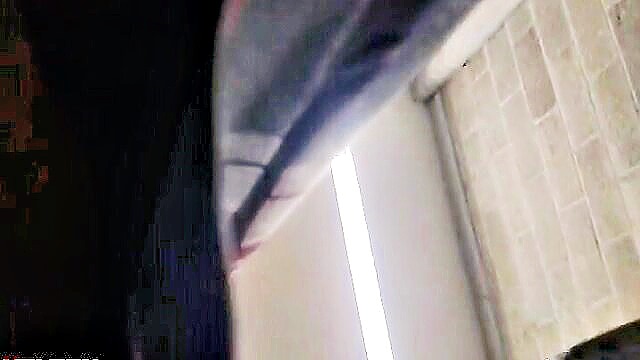 amateur girl flaunts under skirt in hd porn video : witting_rosalind