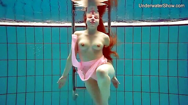 see simonnas seductive solo swim in erotic video   steamy sultry solo footage : jast_dessie